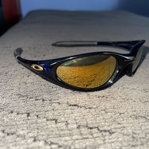 Vintage Oakley Straight Jacket Navy Blue Frames  Gold Iridium Lenses